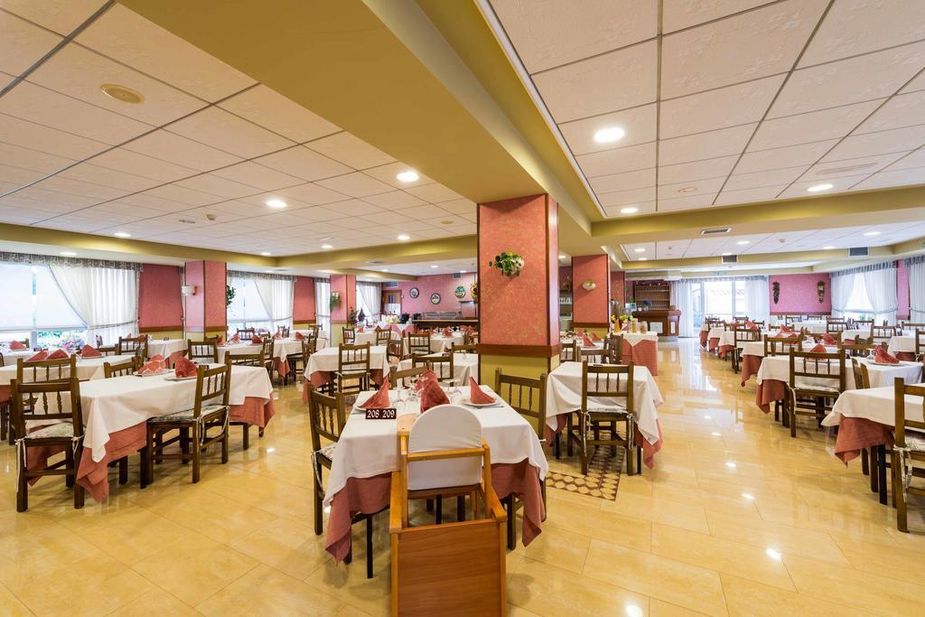 Hotel Troncoso ซันเชนโช ภายนอก รูปภาพ
